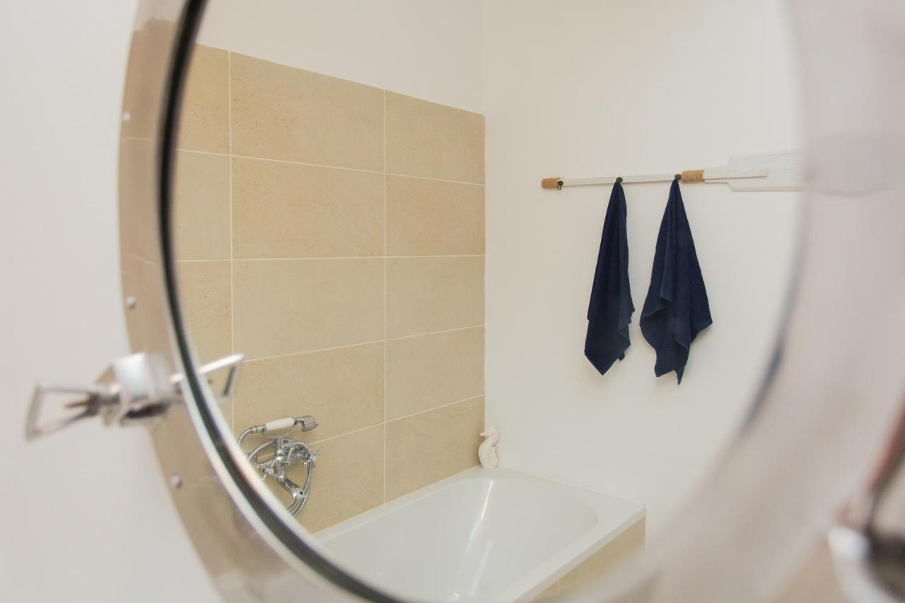 Captain'S Apartment Račišće Εξωτερικό φωτογραφία