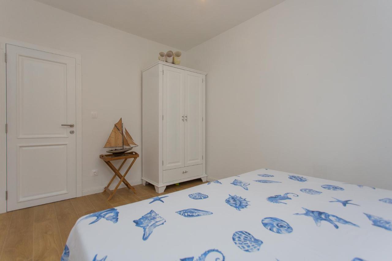 Captain'S Apartment Račišće Εξωτερικό φωτογραφία